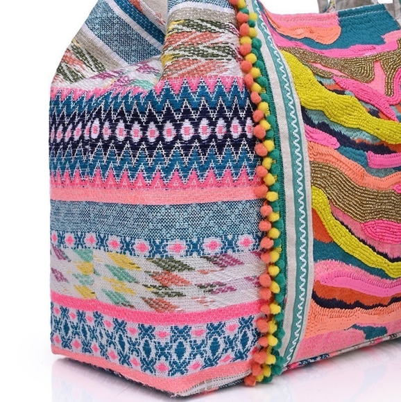 America & Beyond Daphne Beaded Tote Bag w/tassel - Picture 8 of 13